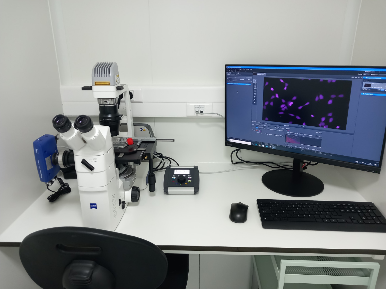Sala Microscopia AxioVert